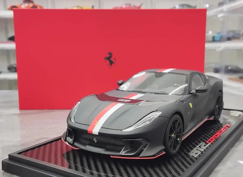 1:18 Ferrari 2021 812 Competizione Die Cast Model Car