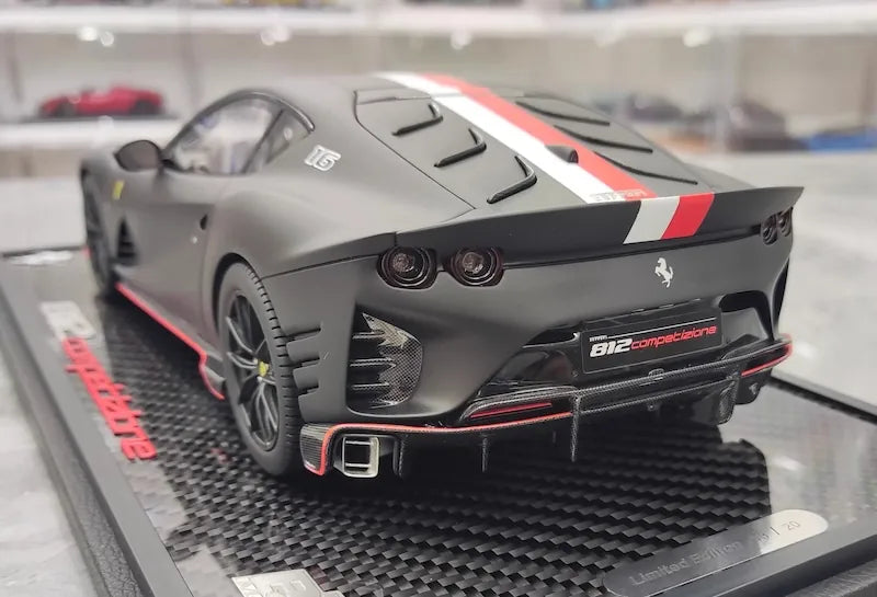 1:18 Ferrari 2021 812 Competizione Die Cast Model Car