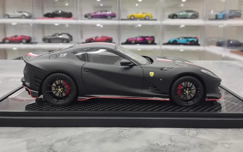 1:18 Ferrari 2021 812 Competizione Die Cast Model Car