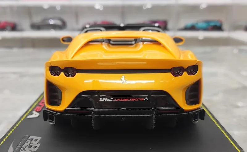 1:18 Ferrari 2021 812 Competizione A Die Cast Model Car