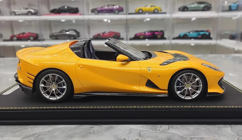 1:18 Ferrari 2021 812 Competizione A Die Cast Model Car