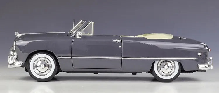 1:18 Ford 1949 Convertible Die Cast Model Car