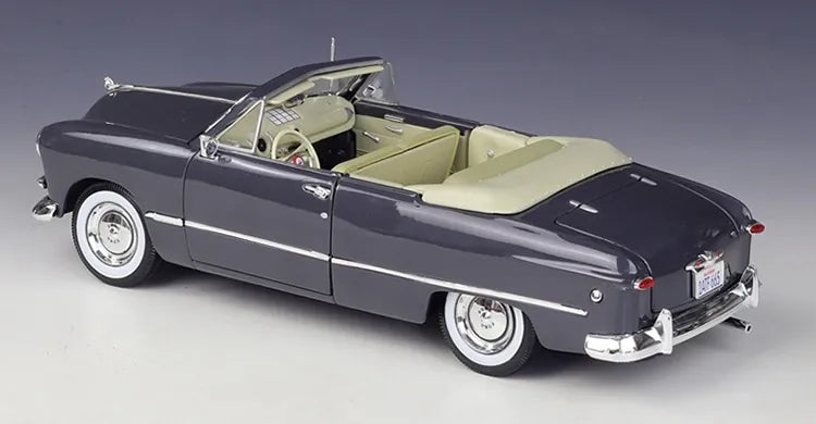 1:18 Ford 1949 Convertible Die Cast Model Car