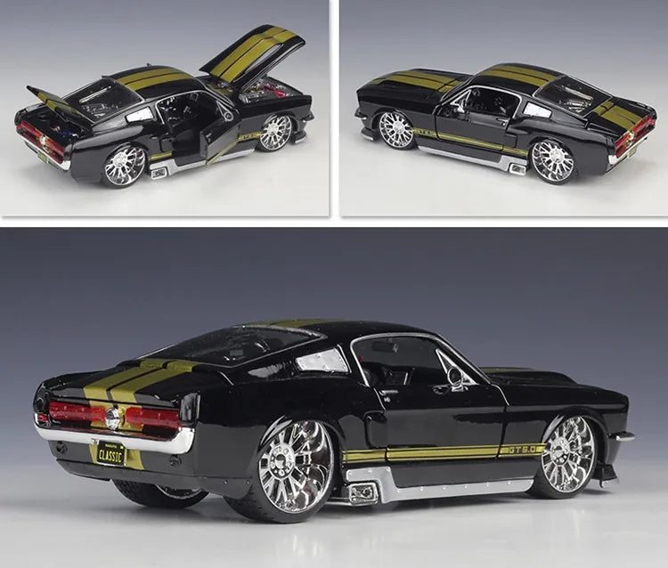 1:24 Ford 1967 Mustang GT Die Cast Model Car