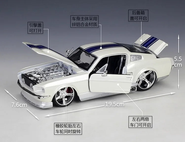 1:24 Ford 1967 Mustang GT Die Cast Model Car