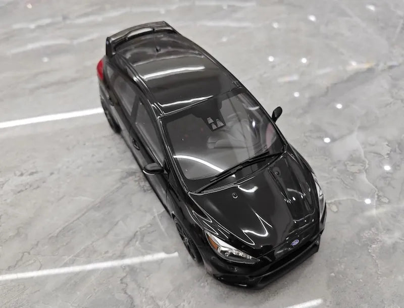1:18 Ford 2015 Focus RS Die Cast Model Car
