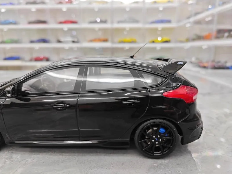 1:18 Ford 2015 Focus RS Die Cast Model Car