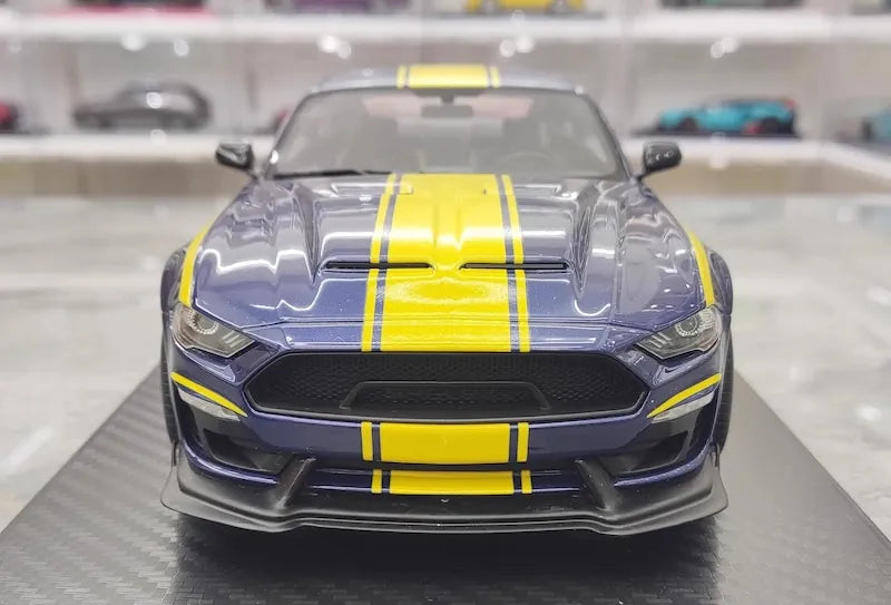 1:18 Ford 2020 Mustang Shelby GT500 Special Die Cast Model Car