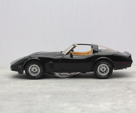 [Franklin] 1:24 Chevrolet 1980 Corvette C3 Black Model Car Resin