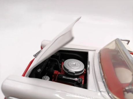 [Franklin] 1:24 Ford 1957 Fairlane 500 Skyliner Model Car Die-Cast