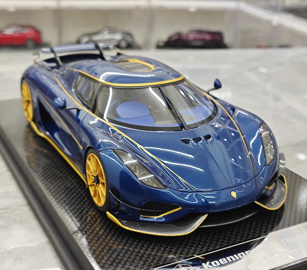 [FrontiArt] 1:18 Koenigsegg 2016 Regera Blue-Tinted Carbon Model Car Resin