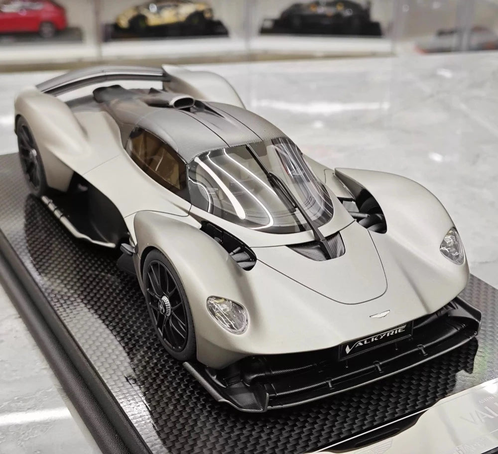 [Frontiart] 1:18 Aston Martin 2021 Valkyrie argento modellino di auto resina