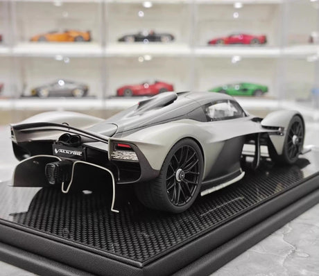 [Frontiart] 1:18 Aston Martin 2021 Valkyrie Silver Model Car Resin