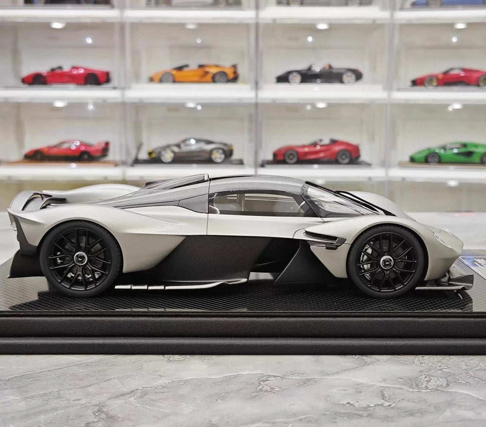 [Frontiart] 1:18 Aston Martin 2021 Valkyrie Silver Model Car Resin