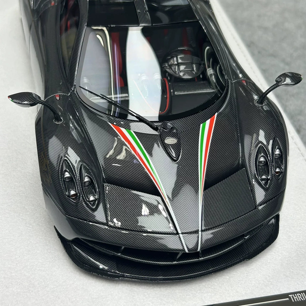 FuelMe Pagani 2016 Huayra Dinastia Baxia Black 1:18 – keräilyhartsimalli hartsi