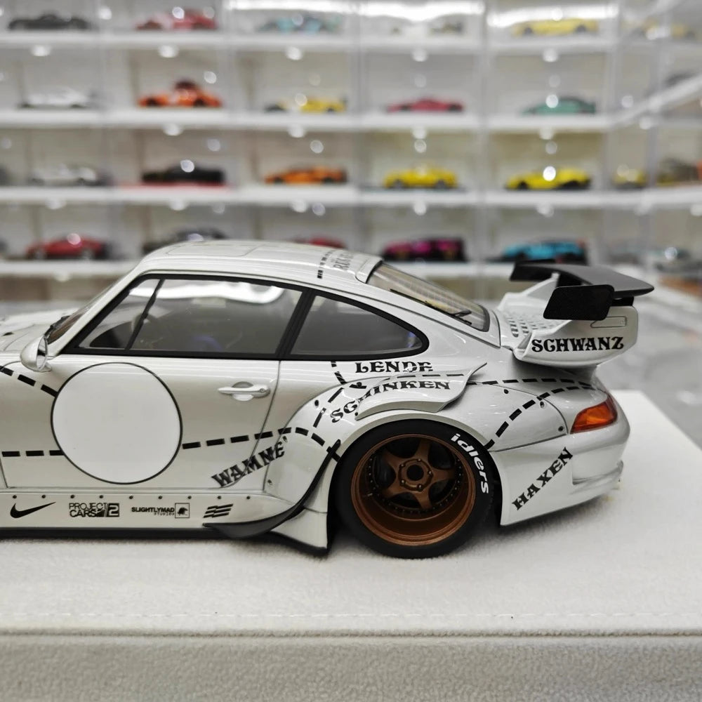 [FuelMe] 1:18 Porsche 1994 911 Carrera 993 RWB Silver Model Car Resin