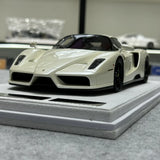 GAVIN Ferrari 2002 Enzo 화이트 1:18 – 수집용 레진 모델 레진