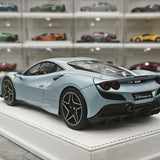 GH Ferrari 2019 F8 Tributo Ice Blue 1:18 – samlarobjekt resinmodellresin