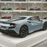 GH Ferrari 2019 F8 Tributo Ice Blue 1:18 – samlarobjekt resinmodellresin