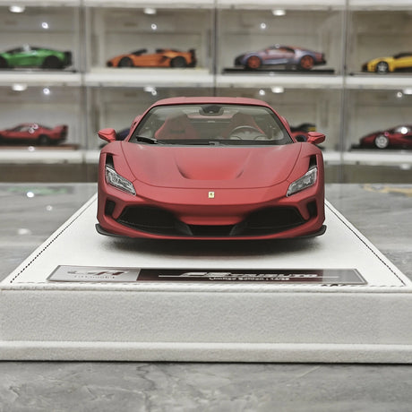 GH Ferrari 2019 F8 Tributo Matte Red 1:18 – Sammelobjekt-Resin-Modellharz