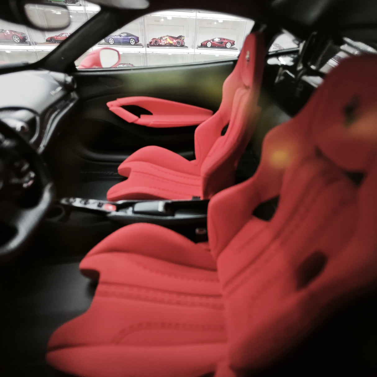 GH Ferrari 2019 F8 Tributo Matte Red 1:18 – Sammelobjekt-Resin-Modellharz
