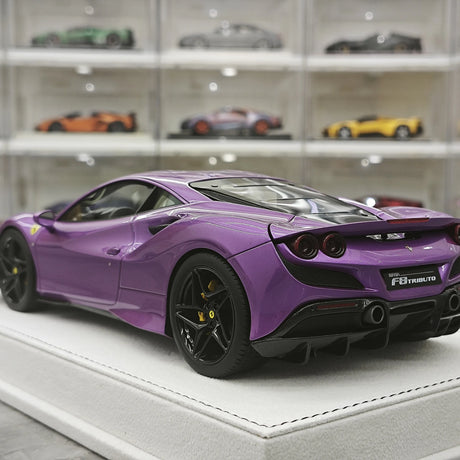 GH Ferrari 2019 F8 Tributo Purple 1:18 – Samlarresin-modellresin