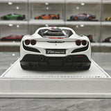 GH Ferrari 2019 F8 Tributo White 1:18 – Samlarresin Resin Modellresin