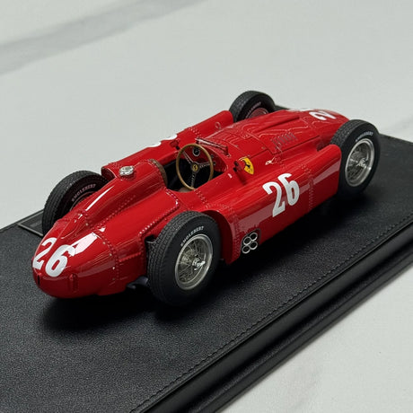 Ferrari 1956 D50 #26 modello collezionabile in resina 1:18 di GP Replicas - vedi 6