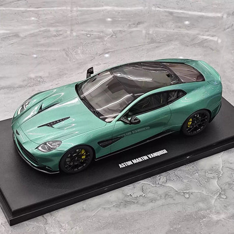 [GT Spirit] 1:18 Aston Martin 2023 Vanquish Blue Model Car Resin