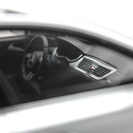 [GT Spirit] 1:18 Audi 2015 A6 Allroad C7 zilver modelauto Hars