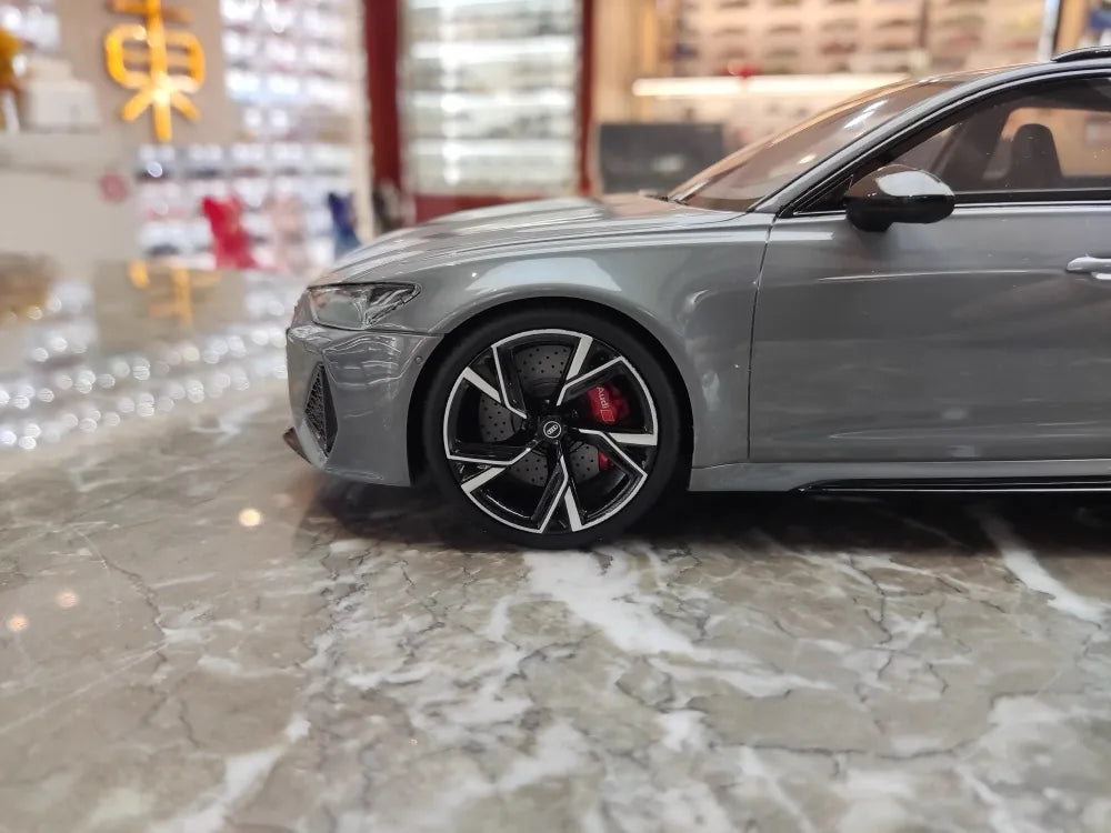 [GT Spirit] 1:18 Audi 2020 RS6 Avant C8 Gray Model Car Resin