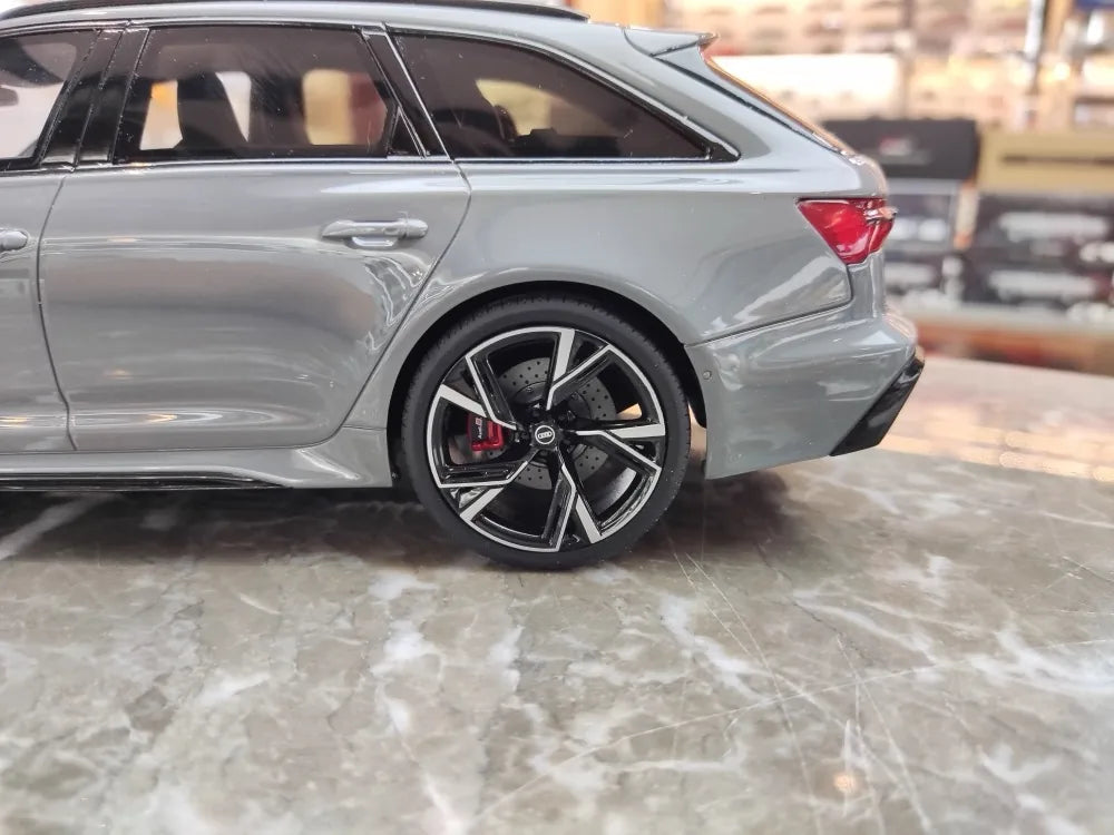 [GT Spirit] 1:18 Audi 2020 RS6 Avant C8 Gray Model Car Resin