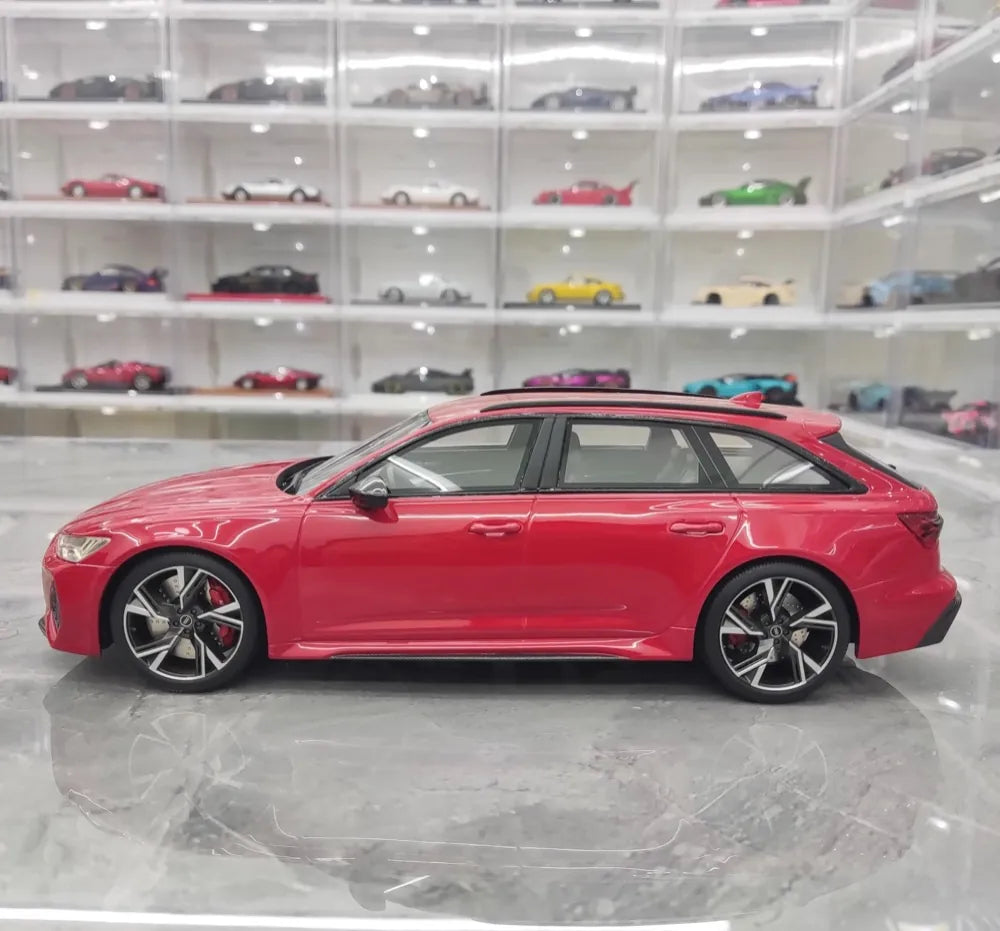 [GT Spirit] 1:18 Audi 2021 RS6 Avant C8 Red Model Car Resin