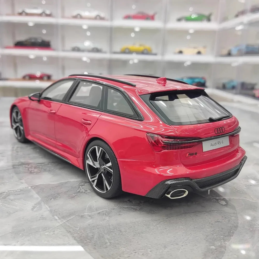 [GT Spirit] 1:18 Audi 2021 RS6 Avant C8 Red Model Car Resin
