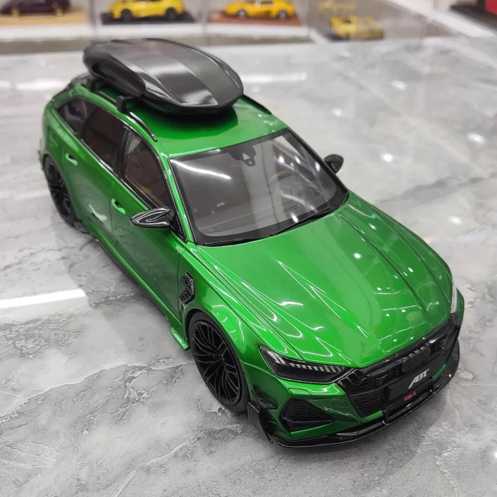 [GT Spirit] 1:18 Audi 2021 RS6 Navarra C8 ABT Green Model Car Resin