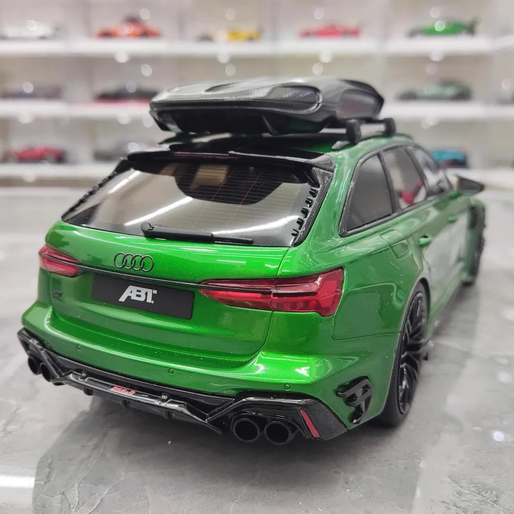 [GT Spirit] 1:18 Audi 2021 RS6 Navarra C8 ABT verde modellino di auto resina
