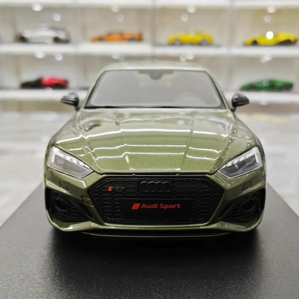 [GT Spirit] 1:18 Audi 2023 RS5 Sportback Green Model Car Resin