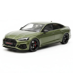 [GT Spirit] 1:18 Audi 2023 RS5 Sportback Green Model Car Resin