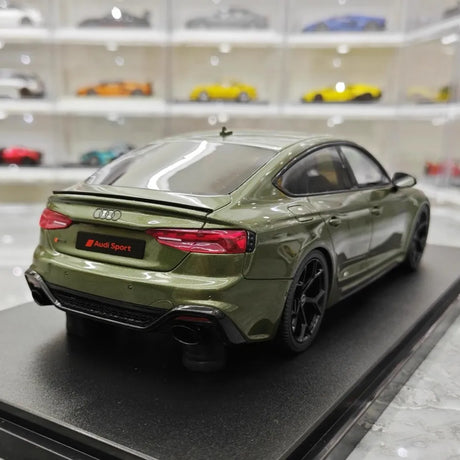 [GT Spirit] 1:18 Audi 2023 RS5 Sportback Green Model Car Resin