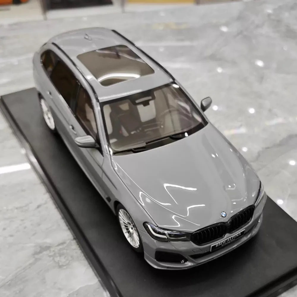 [GT Spirit] 1:18 BMW 2018 B5 Alpina G31 Touring Gray Model Car Resin