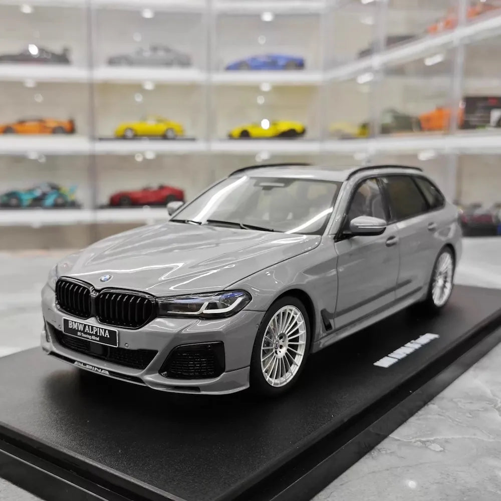 [GT Spirit] 1:18 BMW 2018 B5 Alpina G31 Touring Gray Model Car Resin