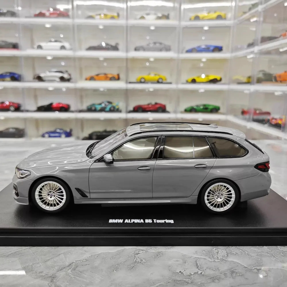 [GT Spirit] 1:18 BMW 2018 B5 Alpina G31 Touring Gray Model Car Resin