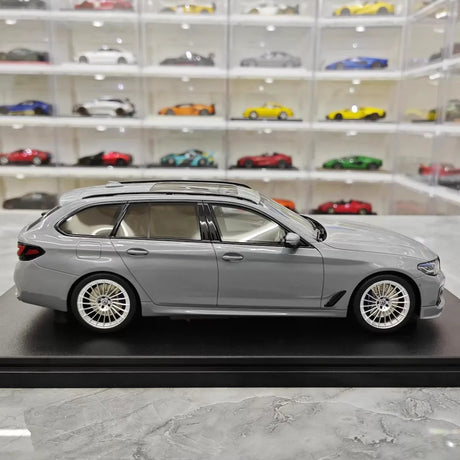 [GT Spirit] 1:18 BMW 2018 B5 Alpina G31 Touring Gray Model Car Resin