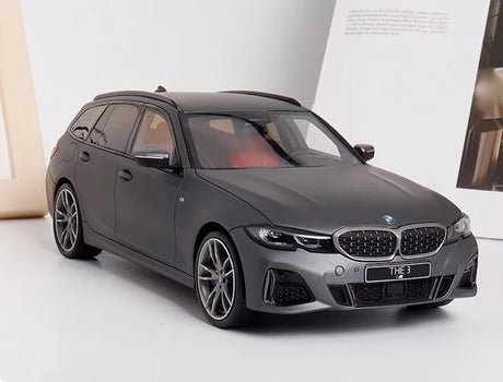 [GT Spirit] 1:18 BMW 2023 G21 M340i Touring Gray Model Car Resin