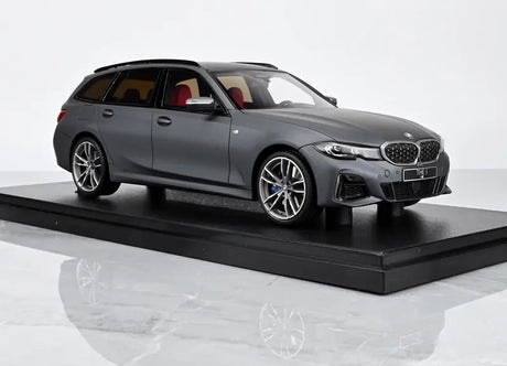 [GT Spirit] 1:18 BMW 2023 G21 M340i Touring Gray Model Car Resin