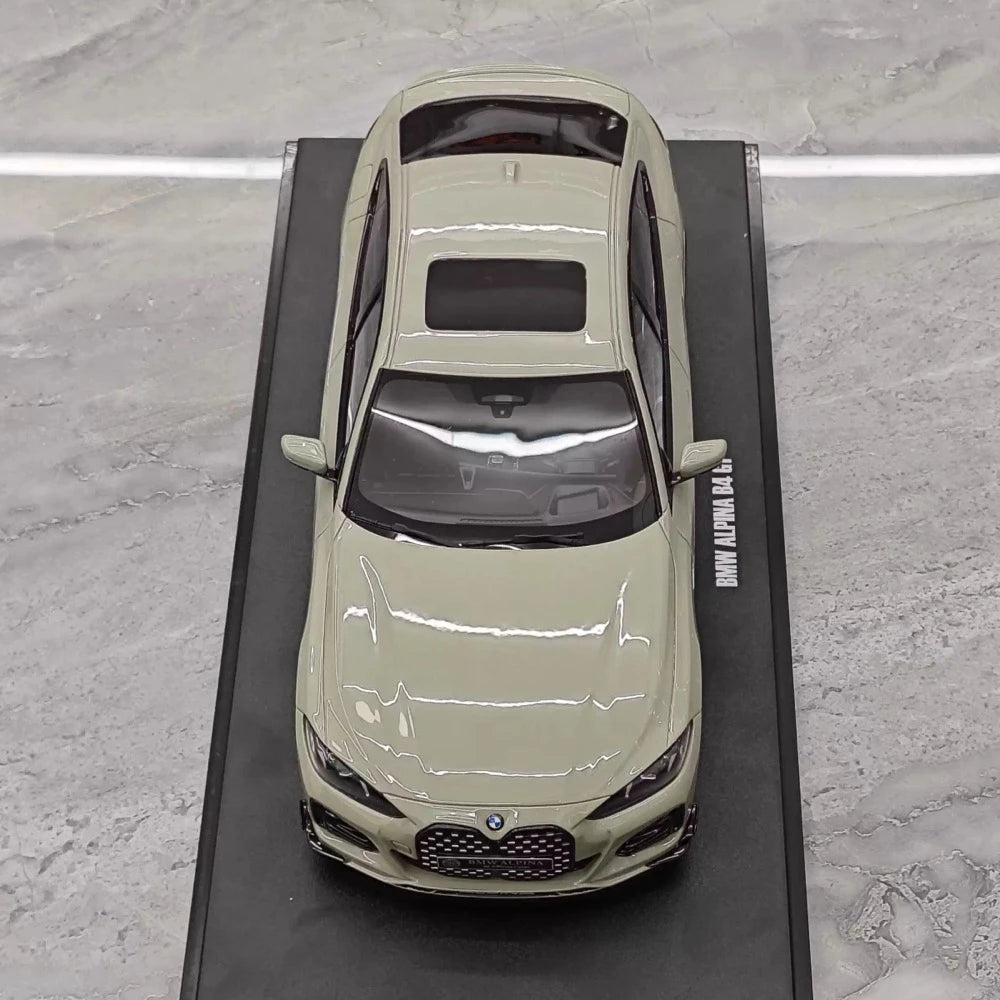 [GT Spirit] 1:18 BMW 2024 Alpina B4 GT Green Model Car Resin