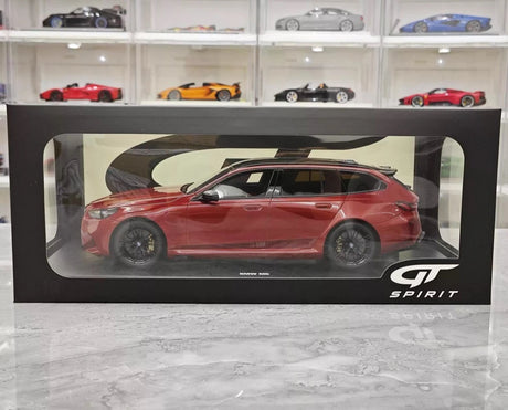 [GT Spirit] 1:18 BMW 2025 M5 Touring Isle Red Model Car Resin