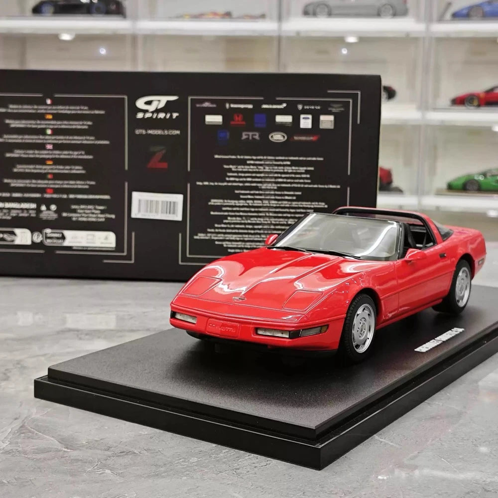 [GT Spirit] 1:18 Chevrolet 1995 Corvette C4 Red Model Car Resin