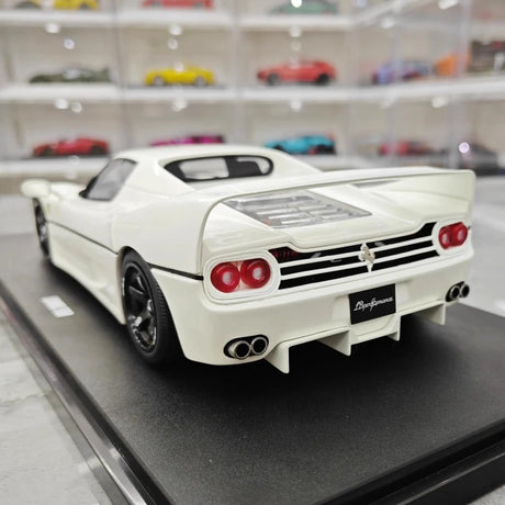 [GT Spirit] 1:18 Ferrari 1995 F50 LBWK White Model Car Resin