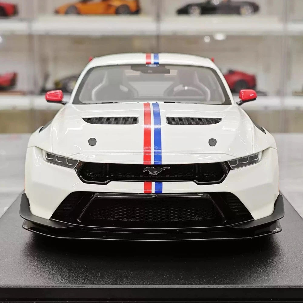 [GT Spirit] 1:18 Ford 2024 Mustang GTD White Model Car Resin